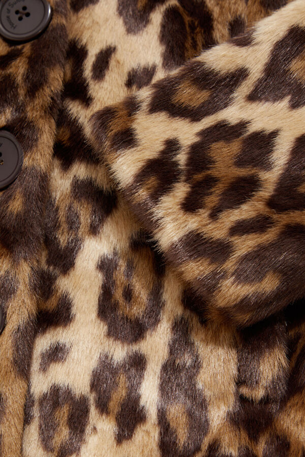 Brown Buttoned Women's Faux Fur Jacket 4