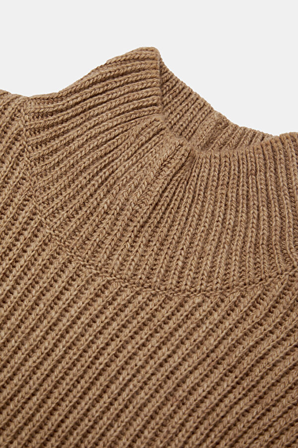 Beige Women's Sweater 7