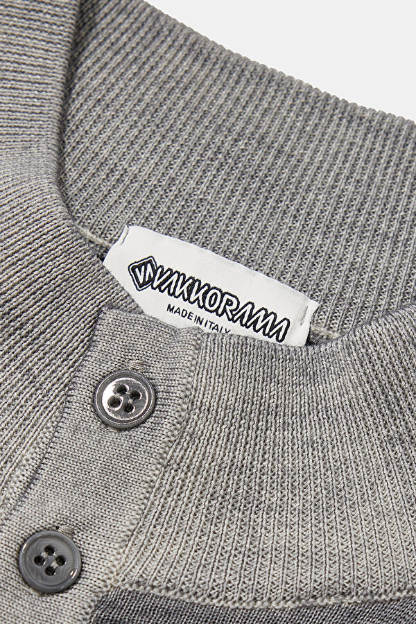 MADE IN ITALY 100% Merino Wool Men's Sweater 5