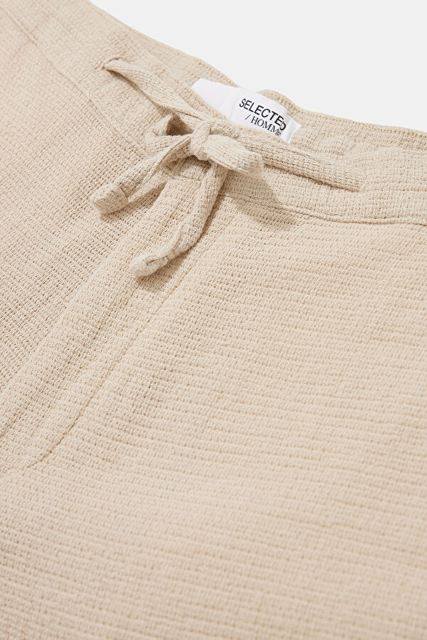 Cream Men's Shorts 3