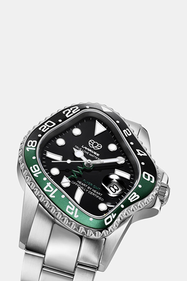 PEA001GMT Wristwatch 3