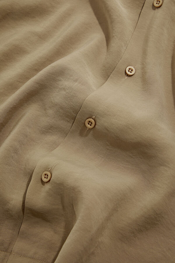 Mink Resort Collar Men's Shirt 4