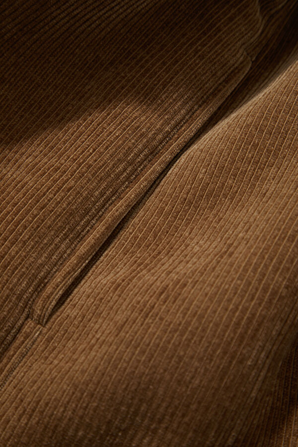 Brown Button-Down Jacket 5