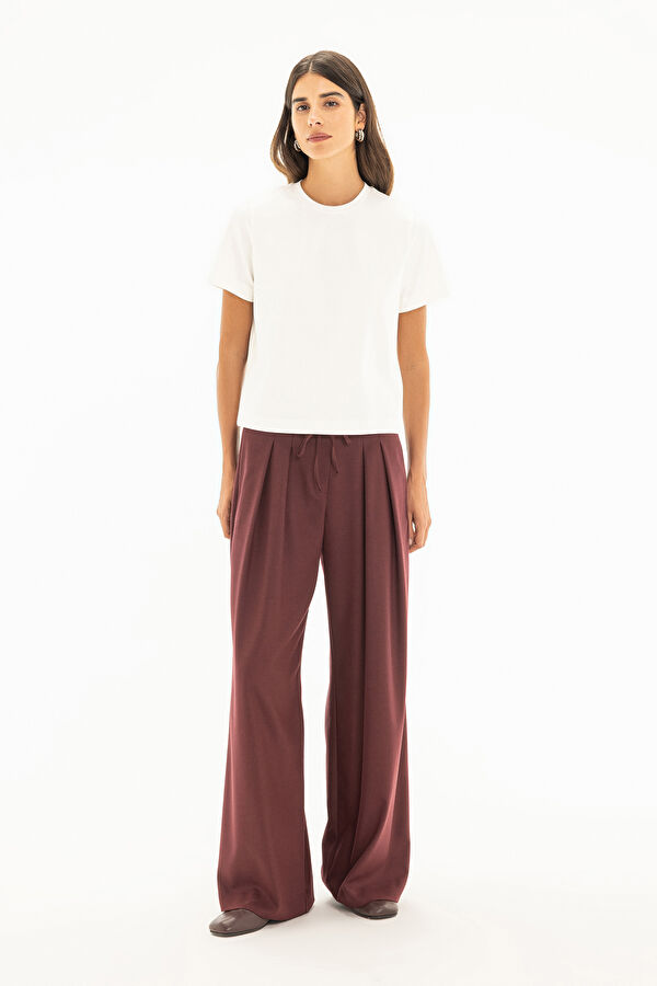 Burgundy Women's Trousers 3