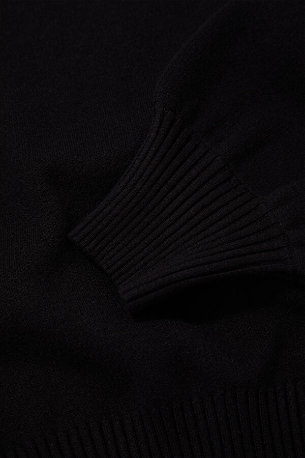 Black Women's Sweater 7