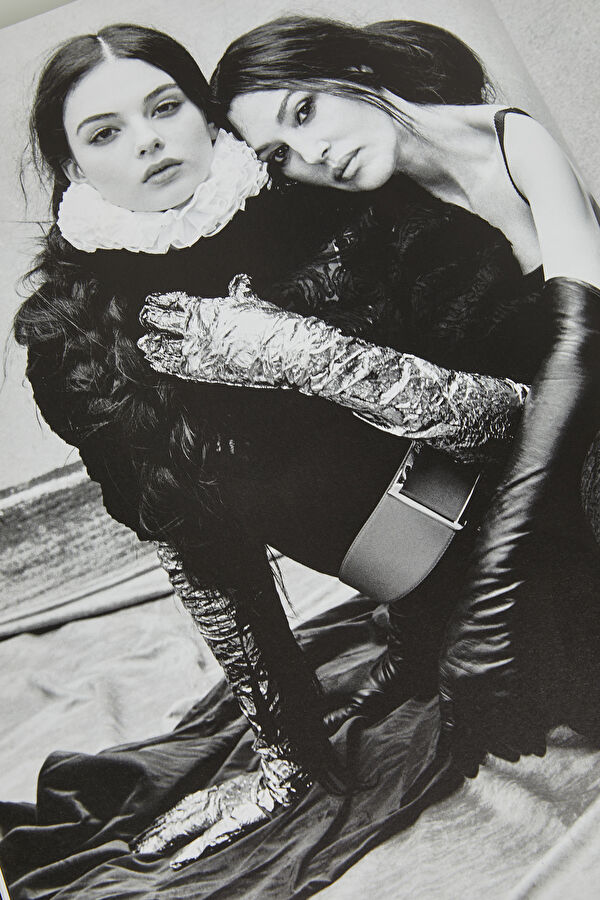 Monica Dolce&Gabbana 8