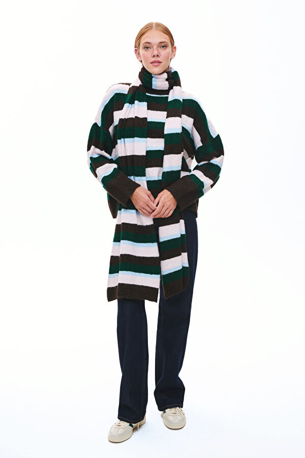 Colorful Striped Pattern Knitted Women's Sweater 3