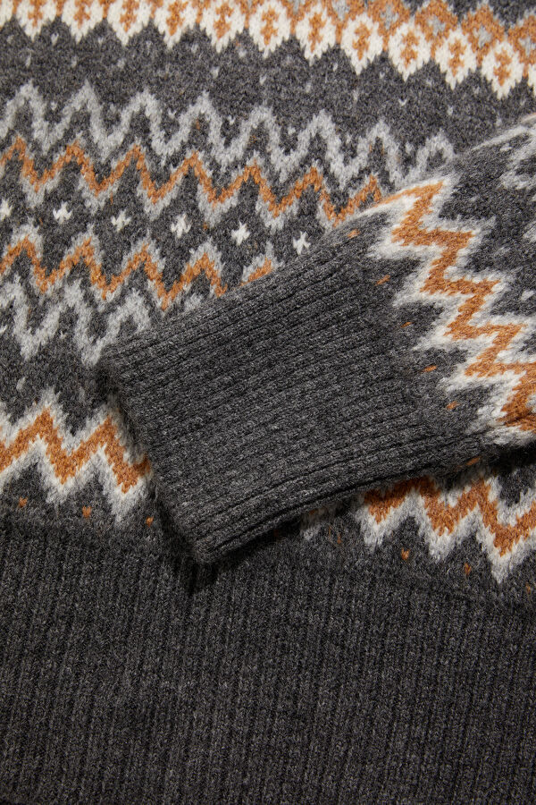 Black Patterned Knitted Women's Sweater 10