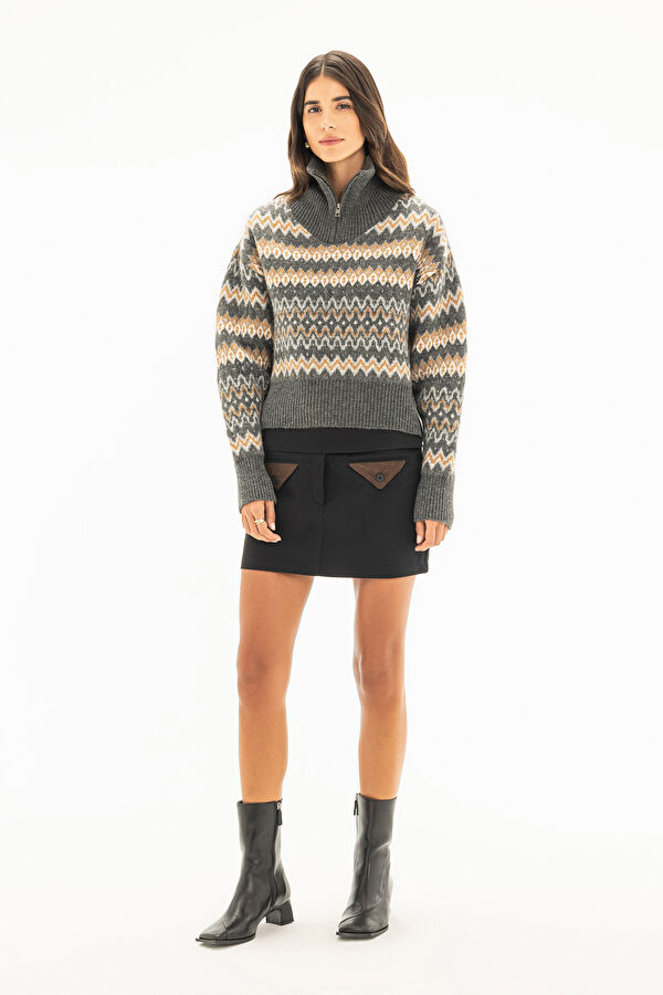 Black Patterned Knitted Women's Sweater 4