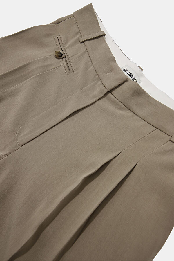 Beige Women's Trousers 6