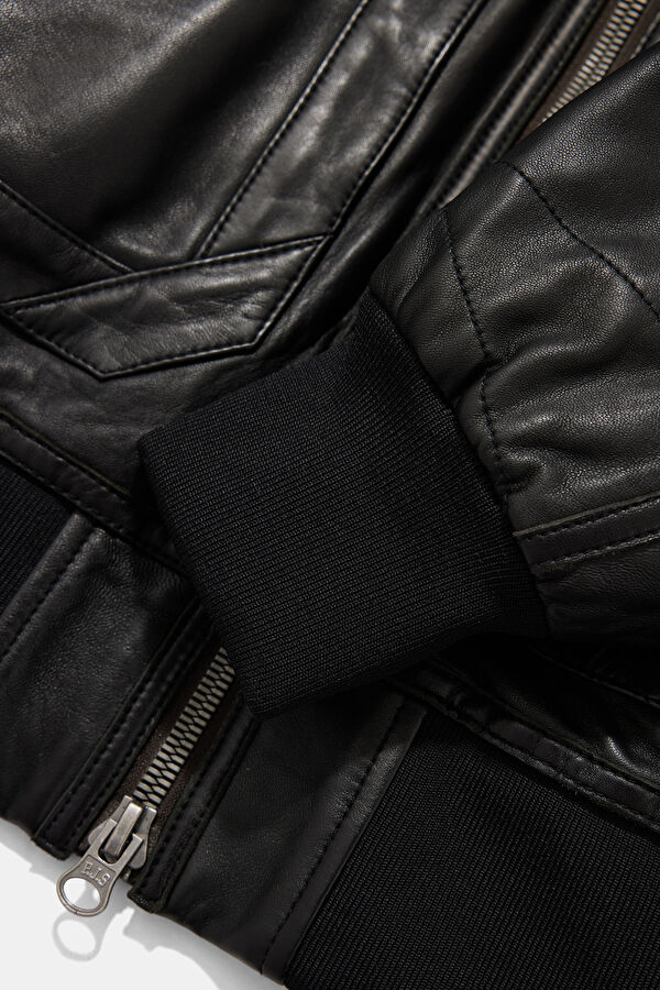 Black Leather Men's Faux Fur Collar Coat 5