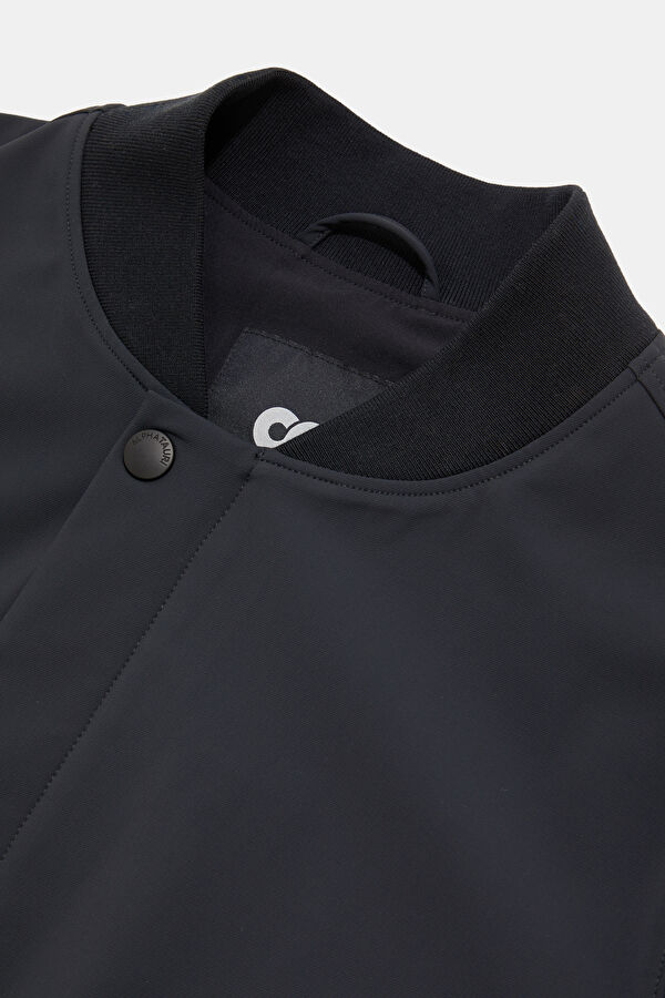 Black Zip-Up Men's Jacket 3