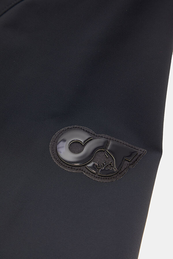 Black Zip-Up Men's Jacket 4