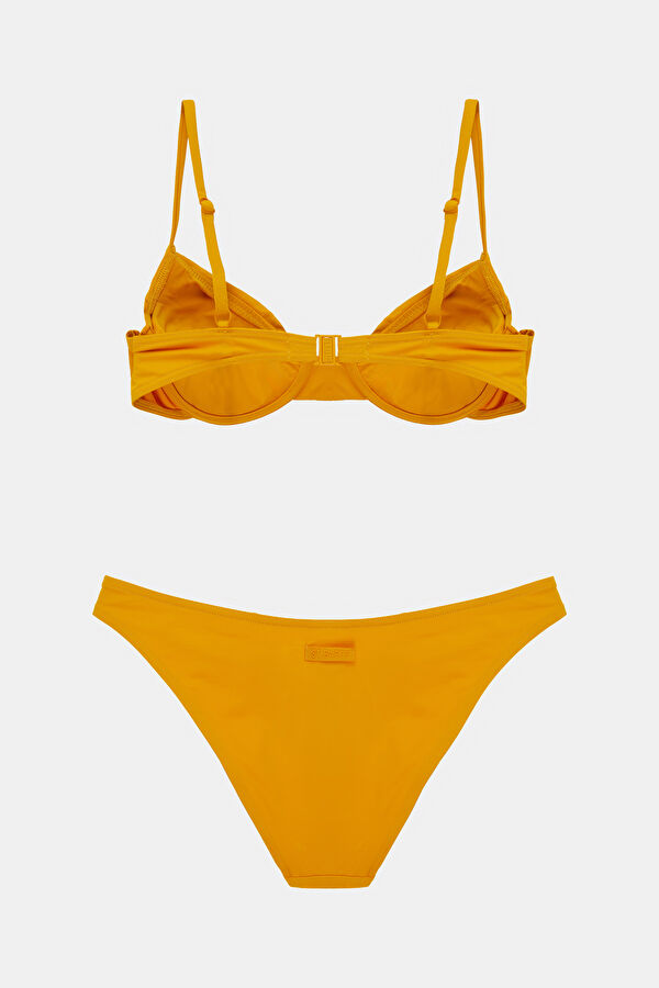 Hardal Bağlamalı Bikini 2