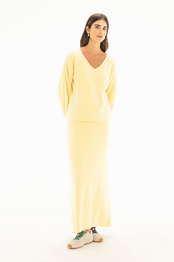Yellow Knitted Women's Sweater 3