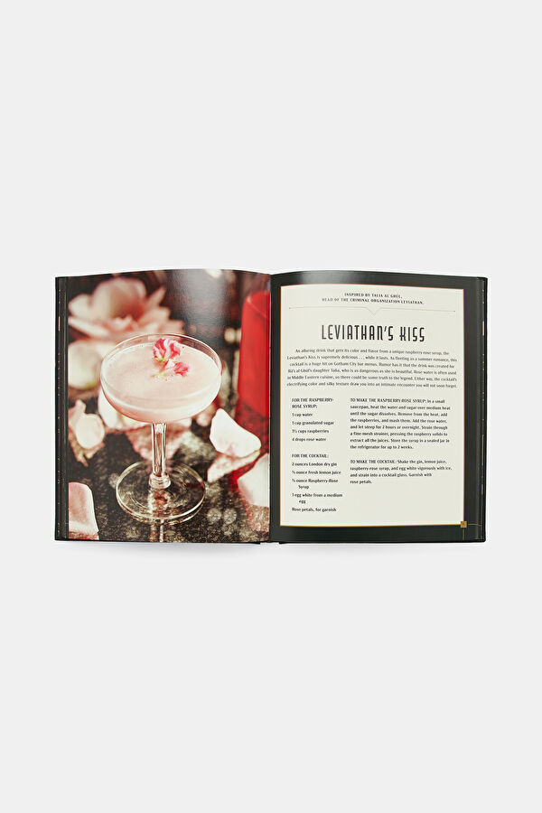 Gotham City Cocktails Gift Set 7