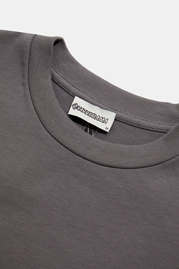 Relax Fit Grey Crew Neck Men's T-Shirt 3