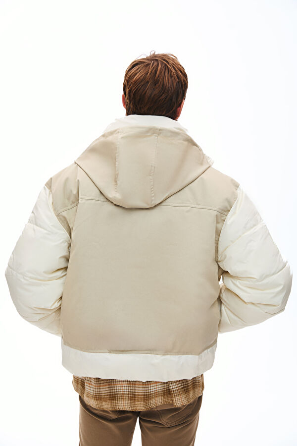 Cream Men's Jacket 2
