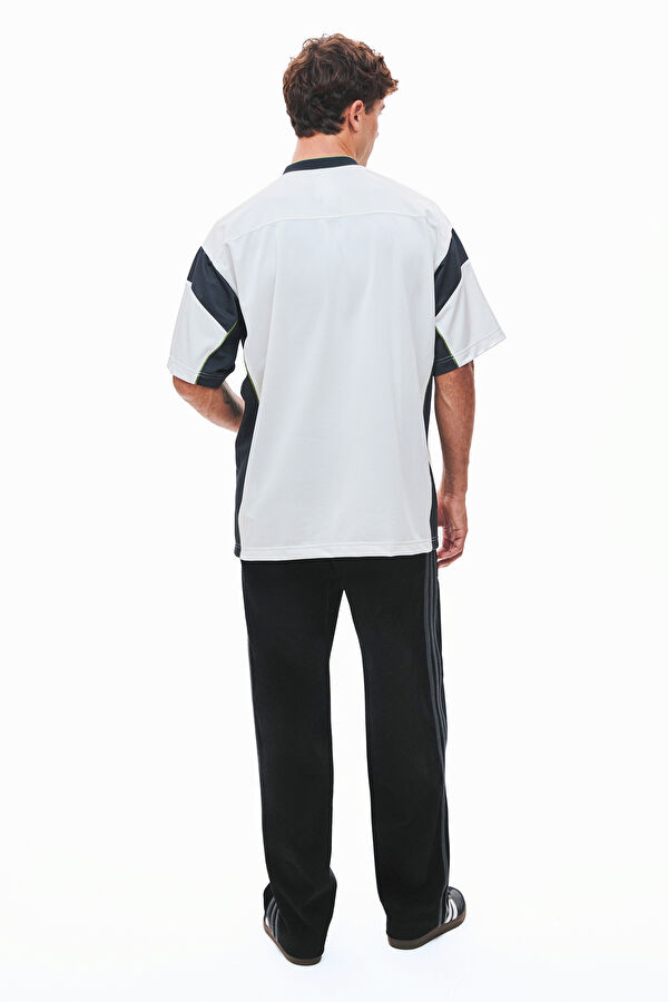 Relax Kalıp Beyaz V Yaka Baskılı Erkek T-Shirt 2