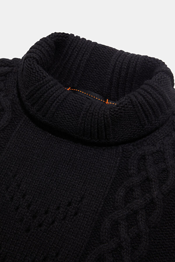 Gypsy Black Wool Women's Sweater 3