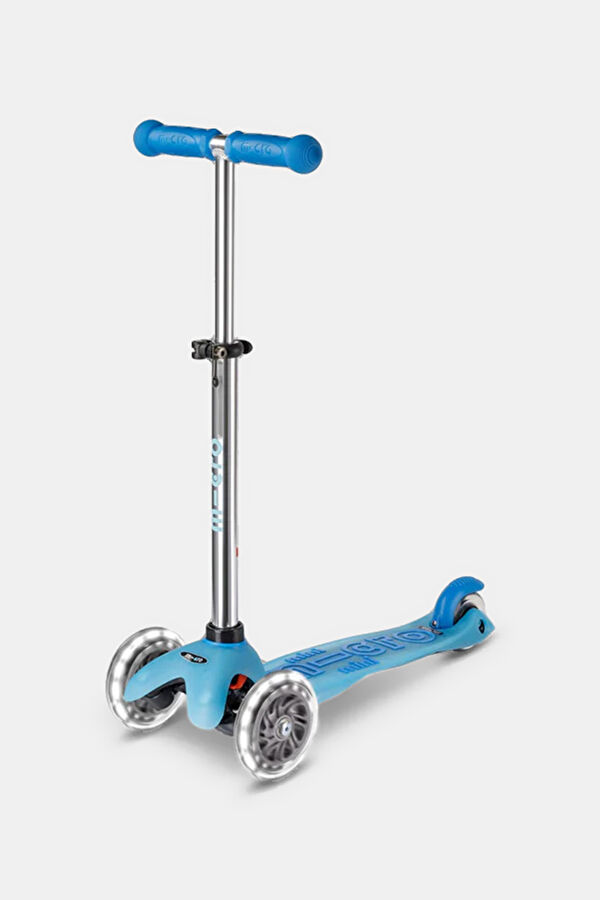 Mini Micro Deluxe Glow Led Plus Arctic Blue Scooter 2