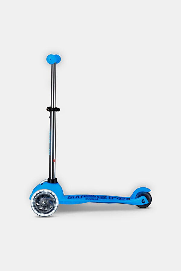 Mini Micro Deluxe Glow Led Plus Arctic Blue Scooter 3