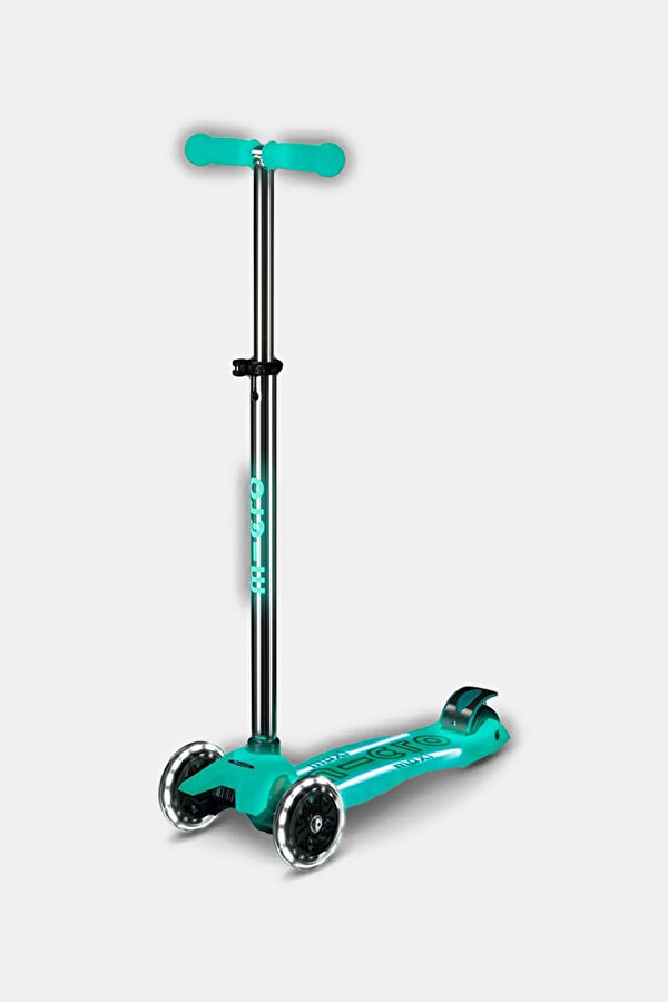 Maxi Micro Deluxe Glow Led Plus Jelly Green Scooter