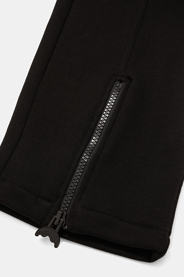 Relax Fit Black Straight Leg Sport Men's Pants 4