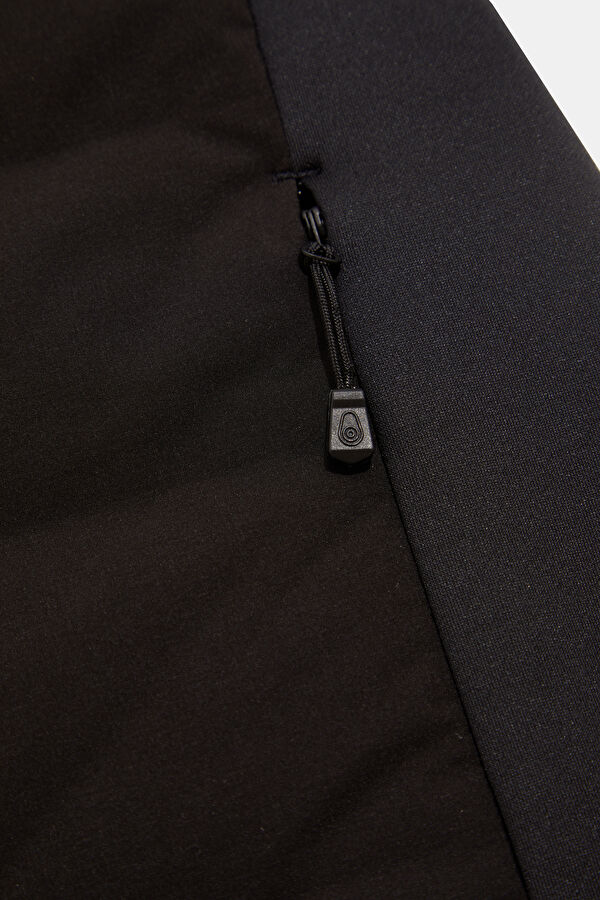 Black Men's Vest 4