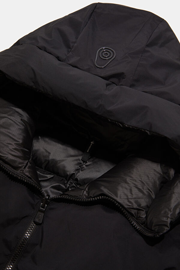 Black Men's Parka 3