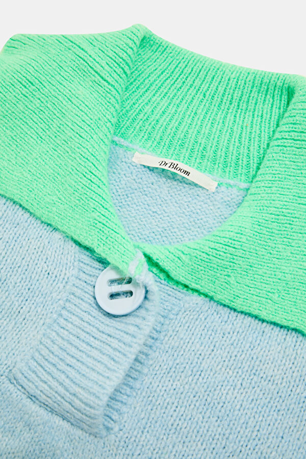 Light Blue Women's Sweater 3