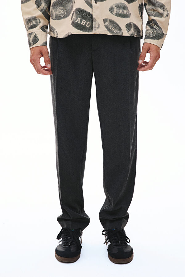 Koyu Gri Tapered Fit Erkek Pantolon 3
