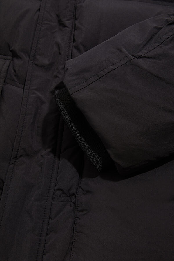 Black Men's Jacket 4