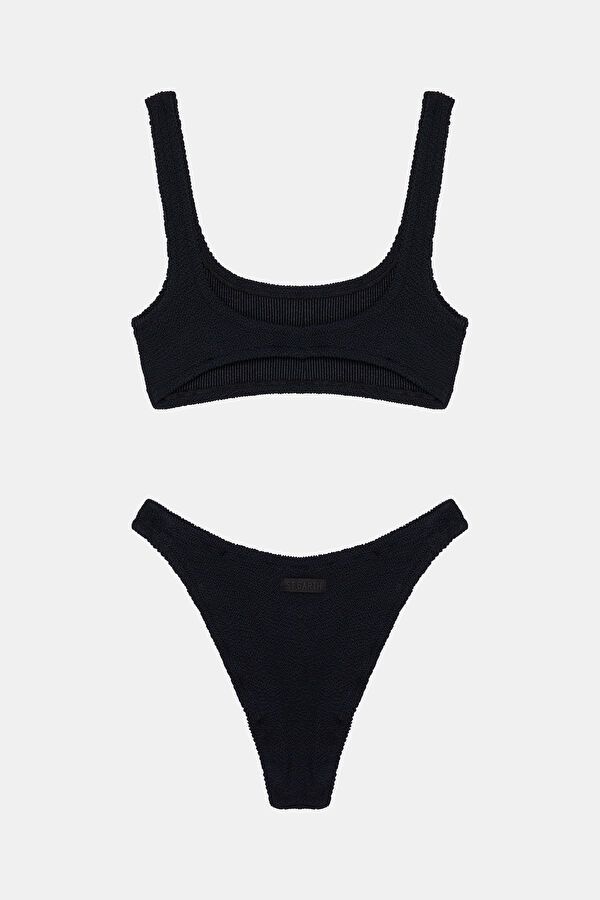 Siyah Bağlamalı Bikini 2