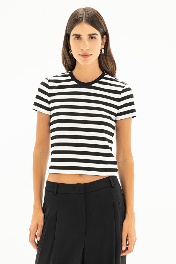 Black Crew Neck Striped Pattern Women's T-Shirt