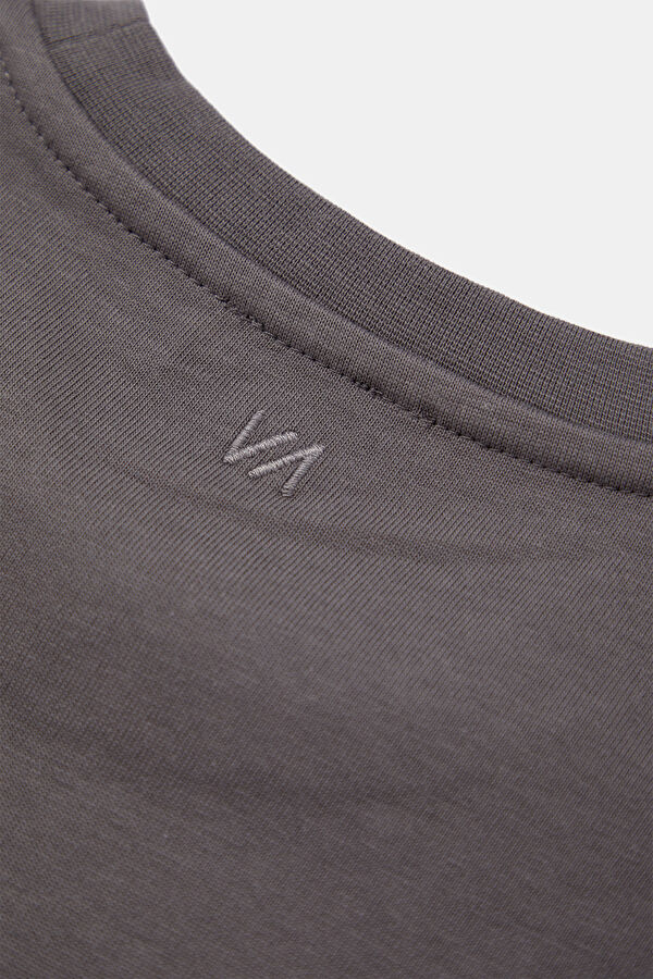Grey Bicycle Collar Tshirt 4