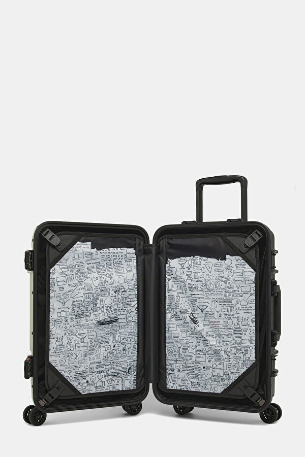 Resist'r Case S White Luggage 7