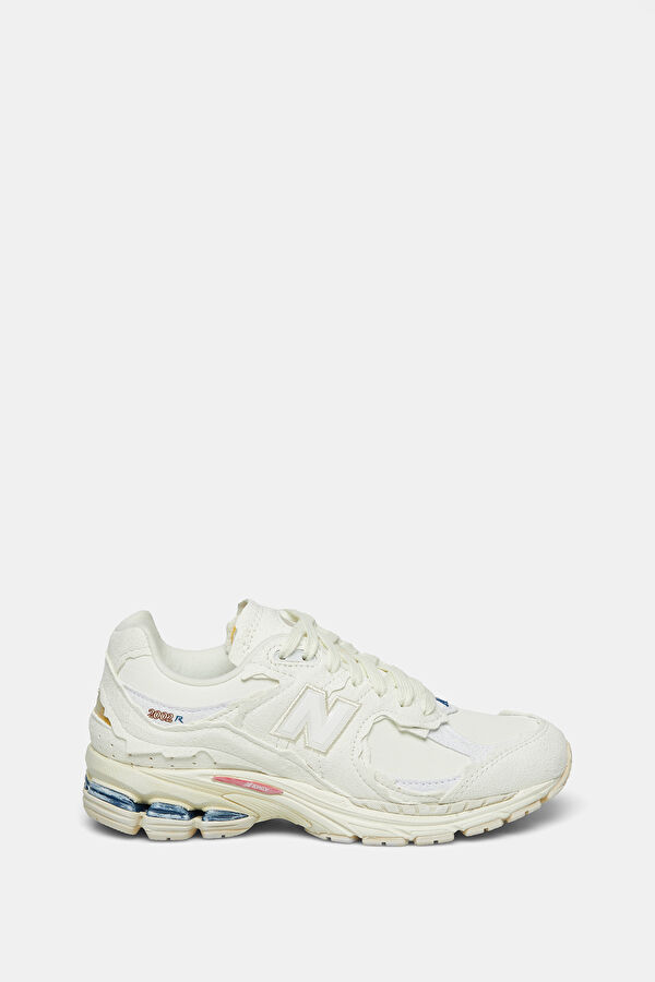 2002 White Men's Sneakers