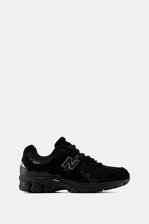 2002 Black Men's Sneakers