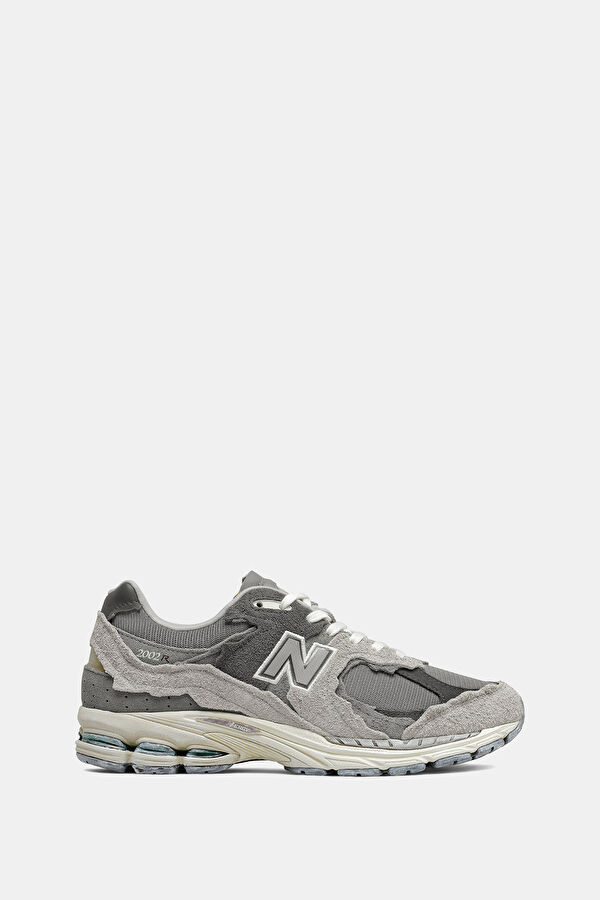 2002 Gray Women's Sneakers