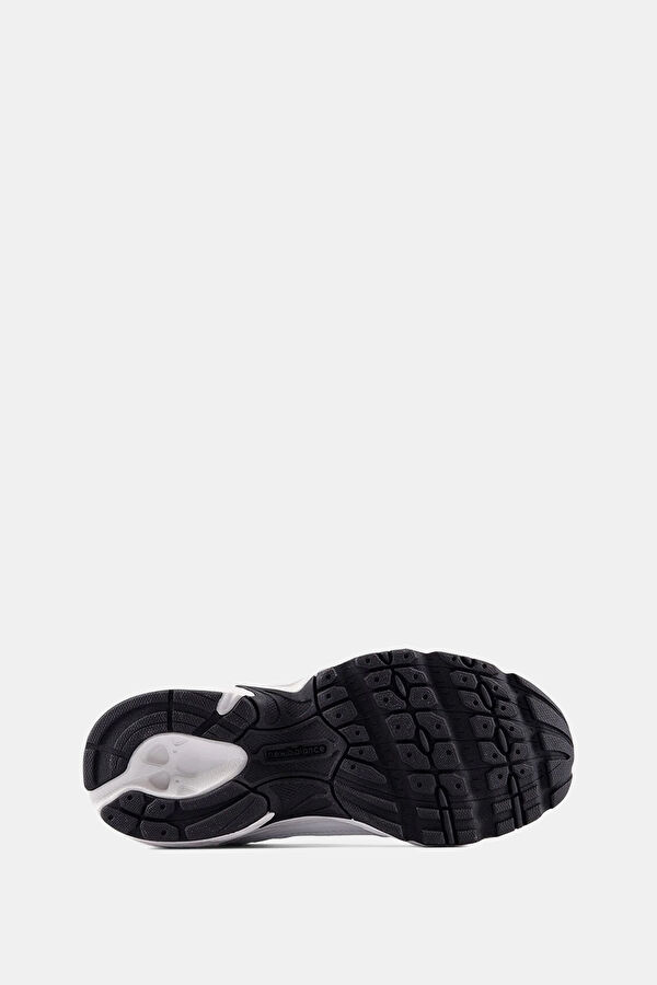 530 White Boys' Sneakers 4