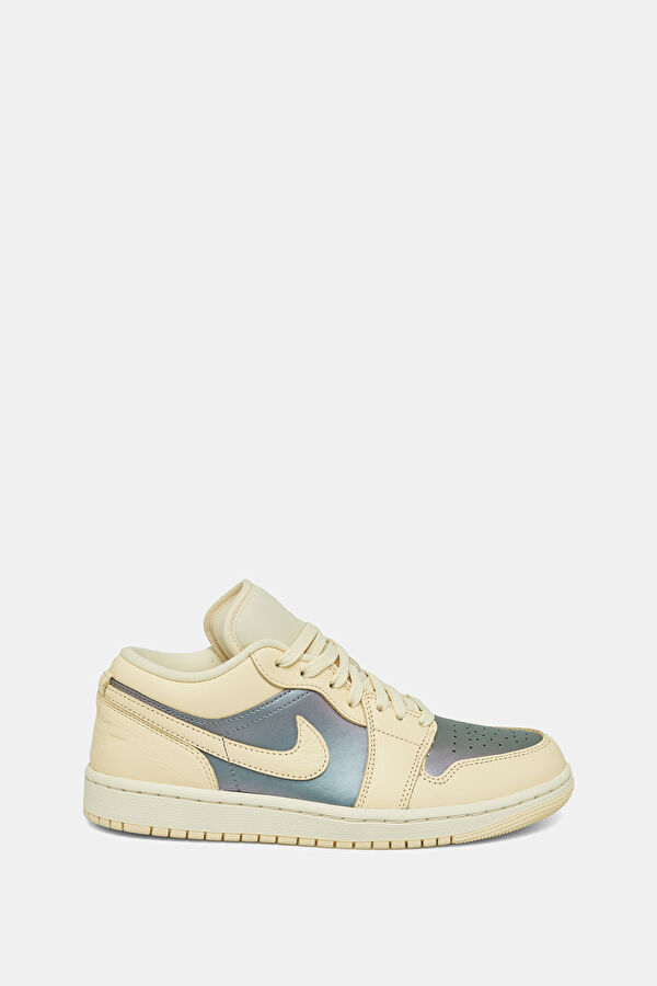 Air Jordan 1 Low SE White Women's Sneakers