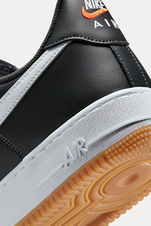 Air Force 1 '07 LV8 Black Men's Sneakers 8