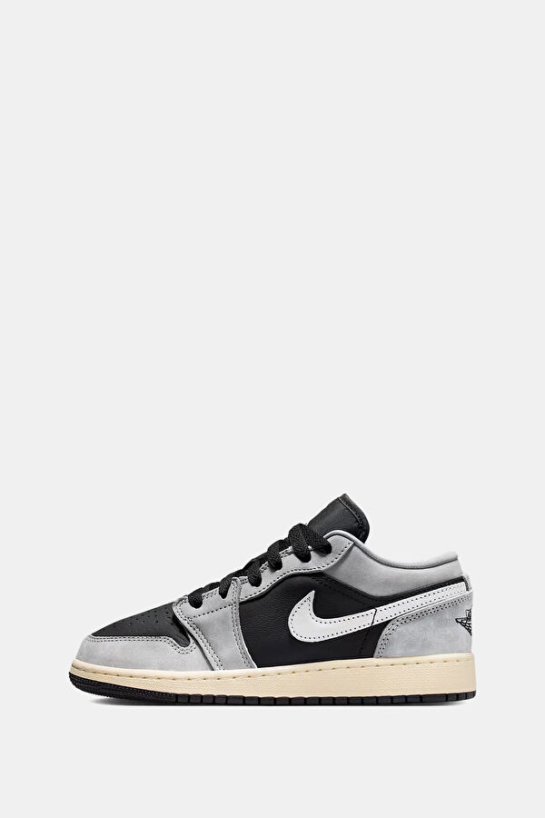 Air Jordan 1 Black Boys' Sneakers 2