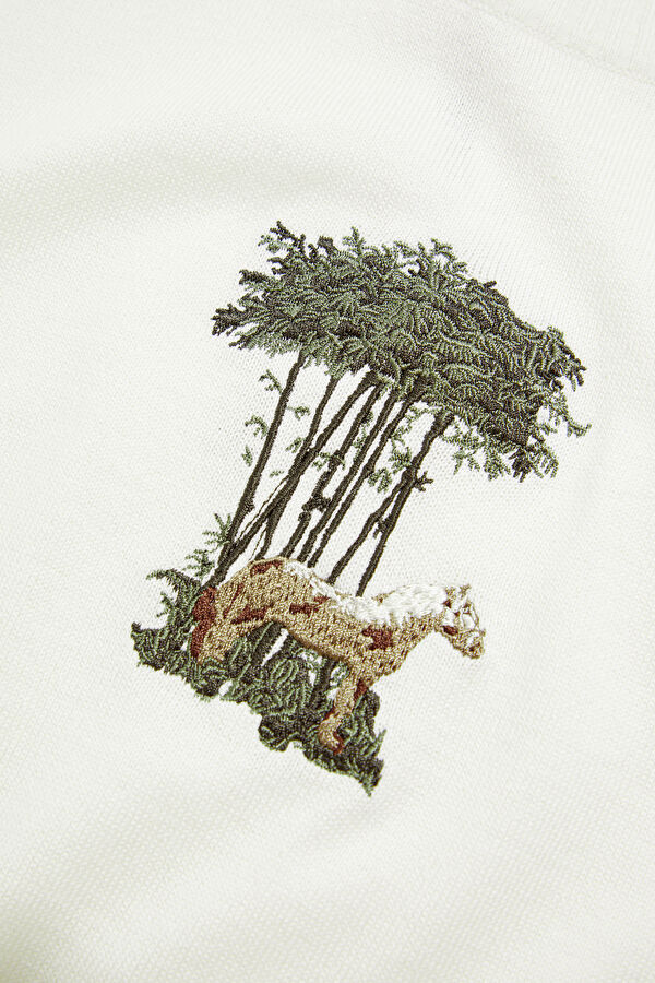 Cream Embroidered Women's Sweater 9