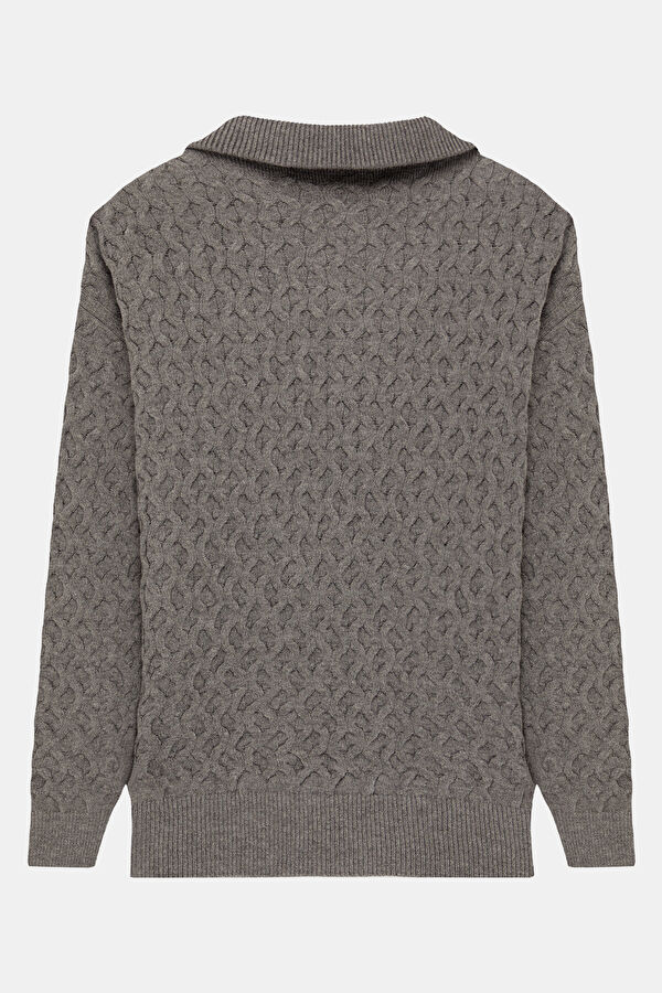 Grey Knitted Pattern Women's Sweater 2