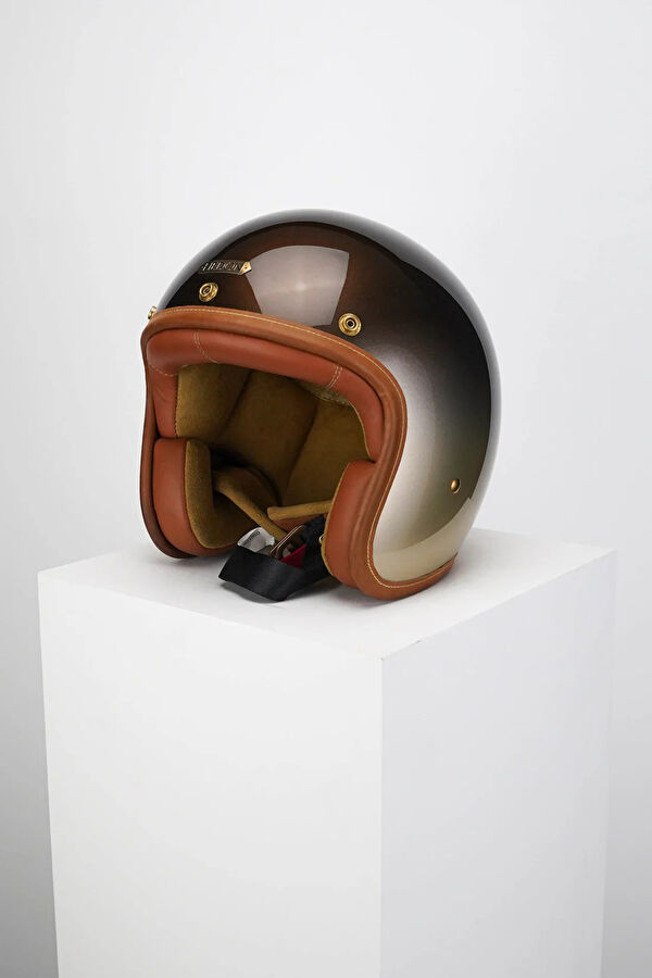 Hedonist Polvo Helmet