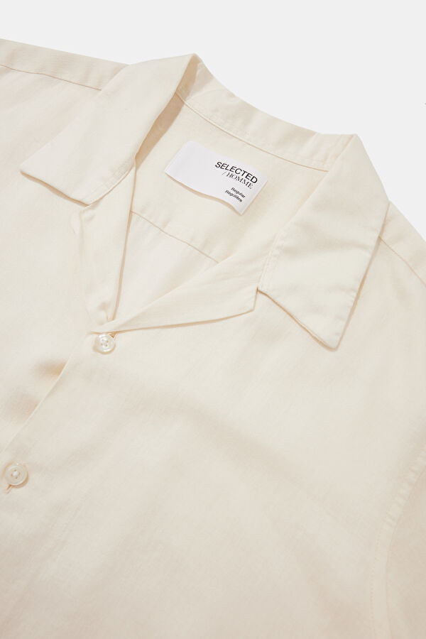 Cream Men's Shirt 3