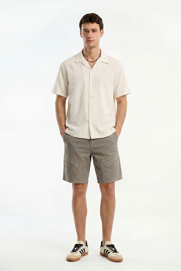 Cream Men's Shirt 3
