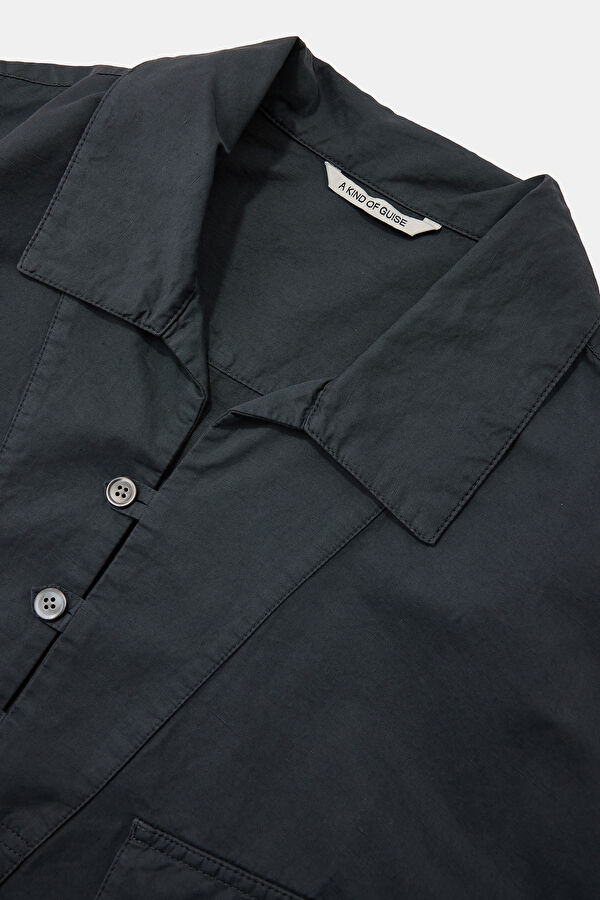 Men's Navy Buttoned Jacket 3